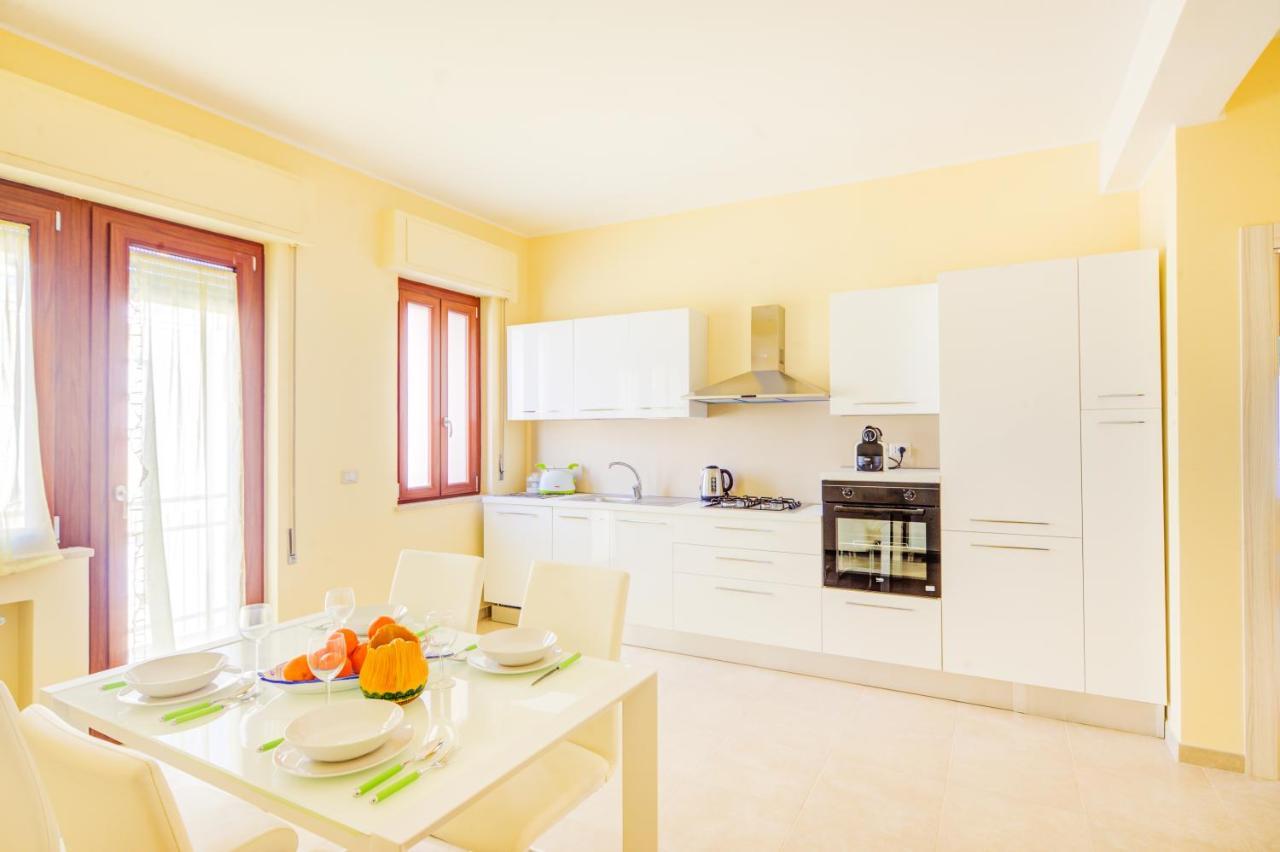 Domus Iose Seaview Apartment Syracuse Ngoại thất bức ảnh